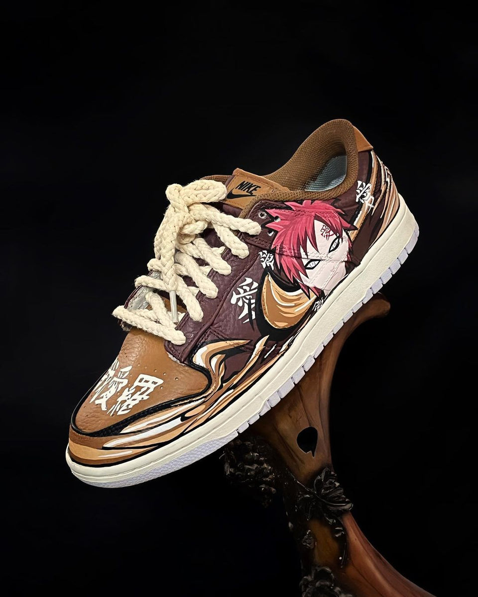 Brown Character Painting Custom Dunk – customasurprise
