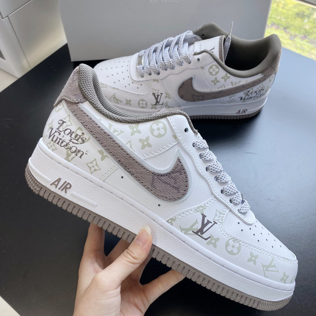 Custom Air Force 1 White Light Khaki LV Pattern